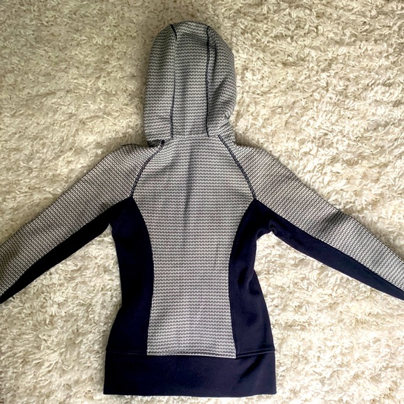 Lululemon jacket - Picture 3 of 3